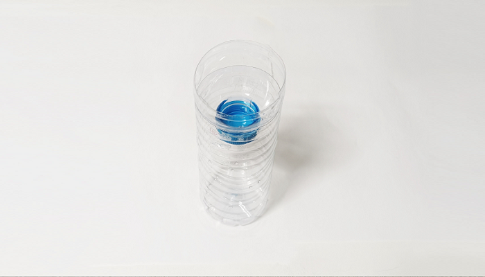 Embudo de la botella para atrapar moscas sin matarlas